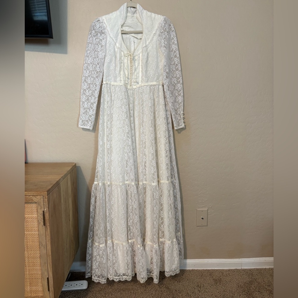 Vintage Gunne Sax Wedding Dress • Lace-Up Bodice • Button-Sleeve Details